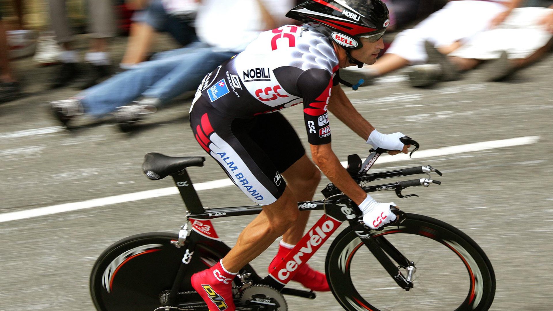 世界杯之后FIFA确认将投入更多资源发展VAR与半自动越位技术